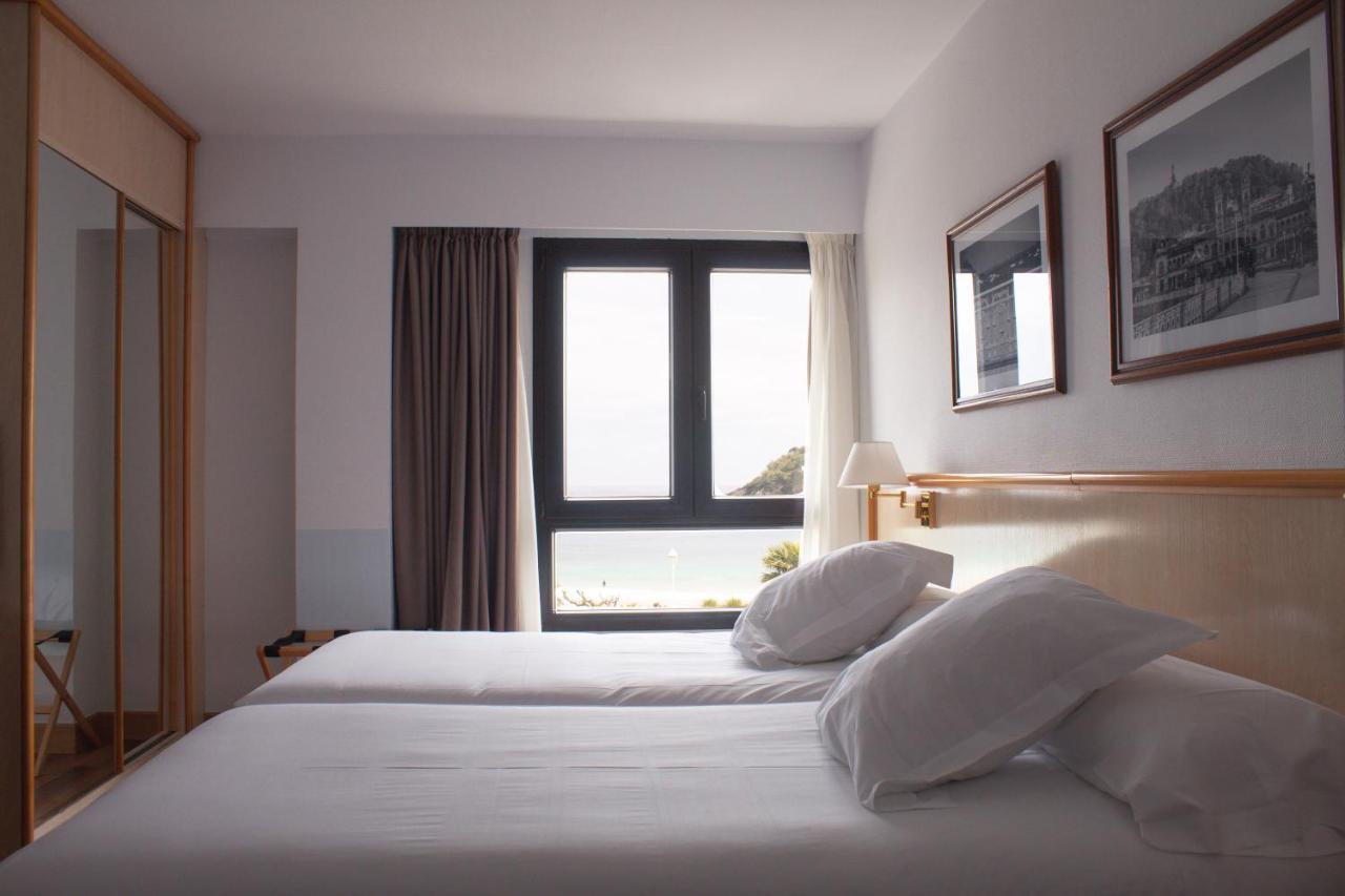 Hotel Ezeiza San Sebastian Exterior photo